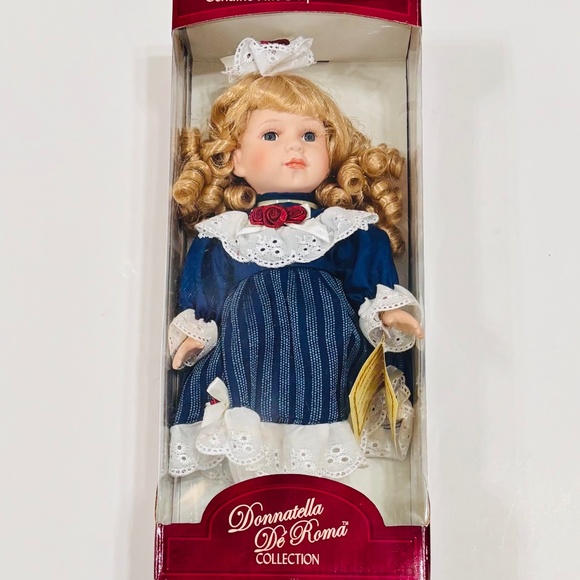 Vintage Donnatella De Roma Genuine Fine Bisque Porcelain Doll - Picture 1 of 5